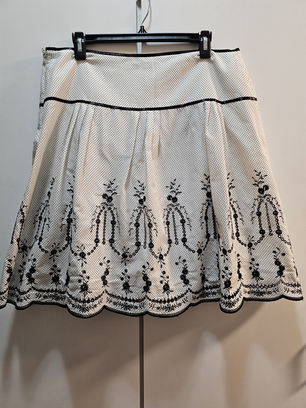 dressbarn White A-Line Skirt with Black Embroidered Border
